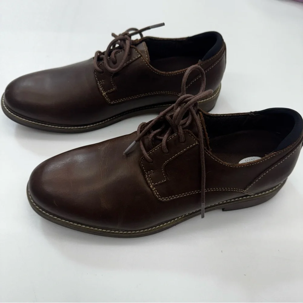 New Dr. Scholl display picture 2
